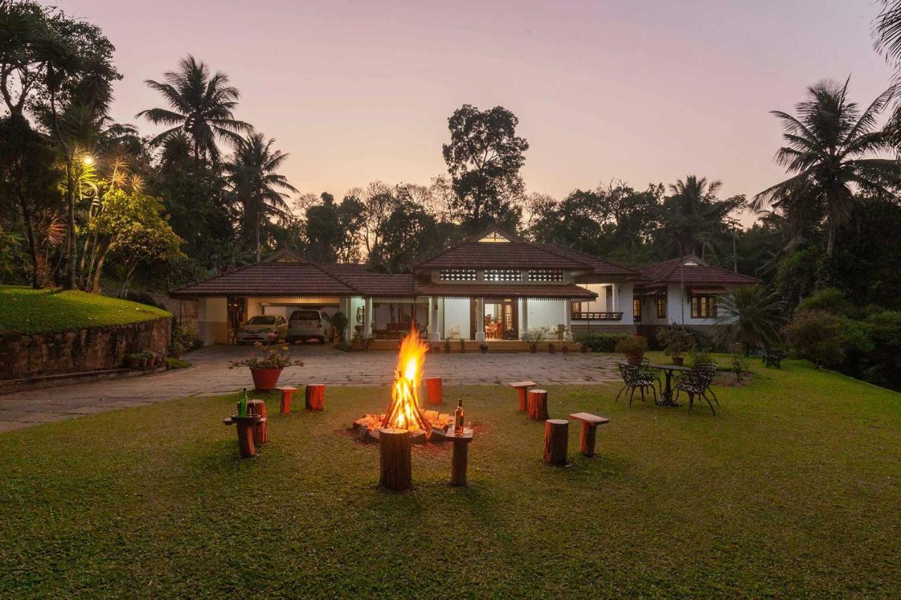 Crystal Homestay By Veo - Part Of Stayvista Madikeri Bagian luar foto