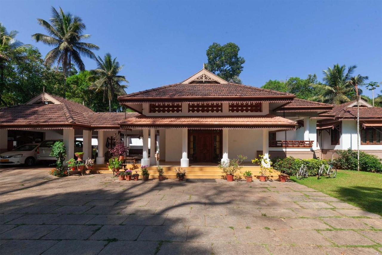 Crystal Homestay By Veo - Part Of Stayvista Madikeri Bagian luar foto